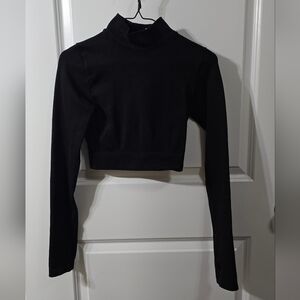 Black Ribbed Long Sleeve Crop Top
